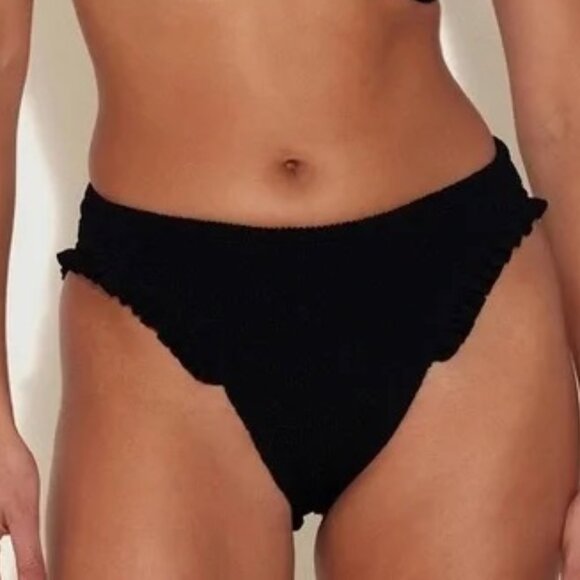 Hunza G Tracey Frill Bikini Bottoms Black OS Onesize Women's Swim Swimwear - Picture 1 of 7